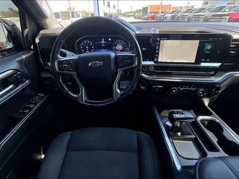 Used 2023 Chevrolet Silverado 1500 RST RWD image 5
