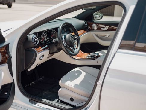 Used 2019 Mercedes-Benz E 450 4MATIC Wagon image 8