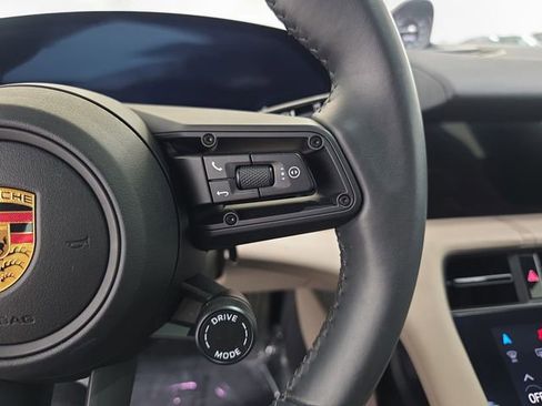 Used 2022 Porsche Taycan Base image 18