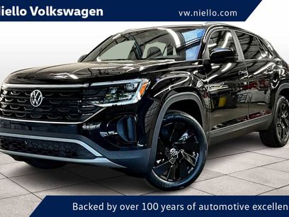 New 2026 Volkswagen Atlas Cross Sport SE