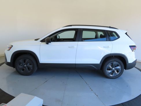 New 2026 Volkswagen Taos S FWD image 8