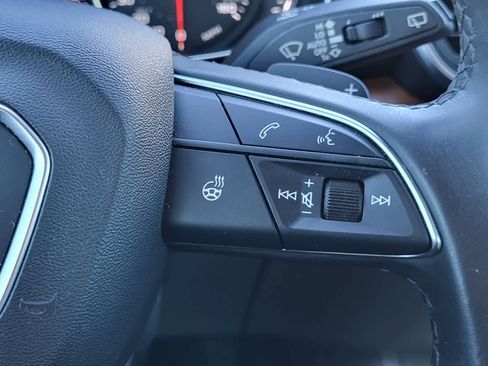 Used 2022 Audi Q5 2.0T Premium w/ Convenience Package image 20