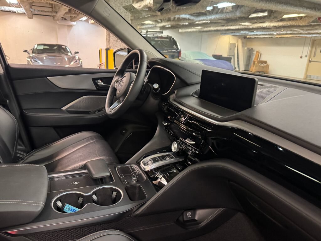 Certified 2024 Acura MDX w/ Technology Package AWD/4WD image 32