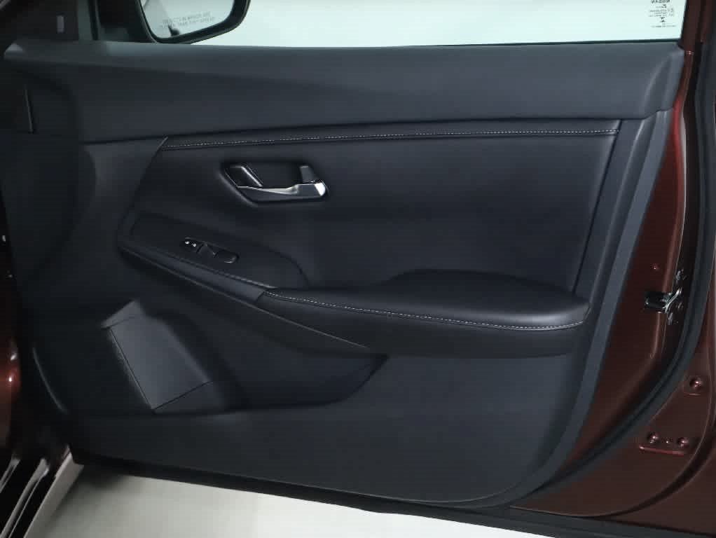 Used 2023 Nissan Sentra SV w/ All-Weather Package FWD image 32