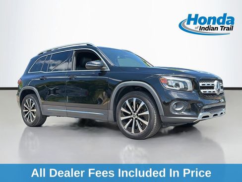 Used 2021 Mercedes-Benz GLB 250 image 1