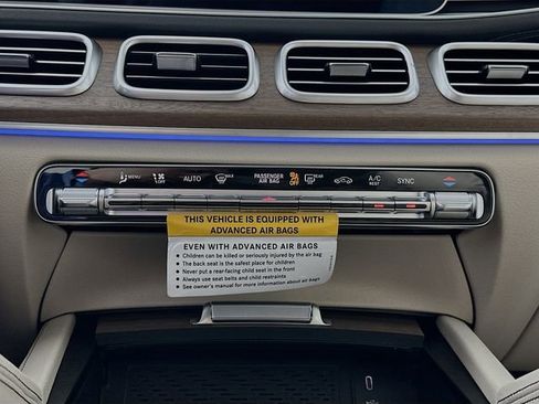 New 2026 Mercedes-Benz GLS 450 4MATIC image 16
