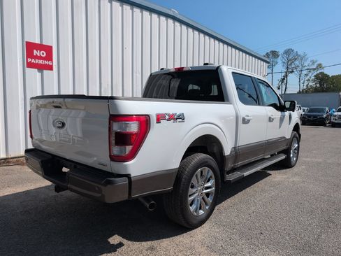Used 2022 Ford F150 Lariat w/ Equipment Group 501A Mid AWD/4WD image 8