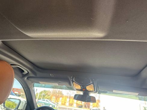 Used 2019 BMW 530i w/ Convenience Package image 12