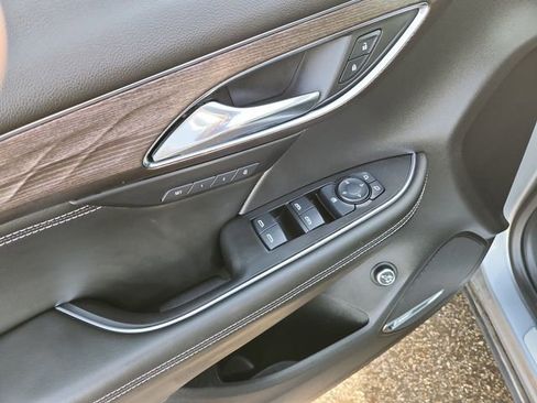 Certified 2023 Buick Envision Avenir image 24