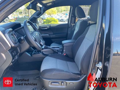 Used 2023 Toyota Tacoma TRD Sport w/ Black Out Package (TMS) RWD image 28