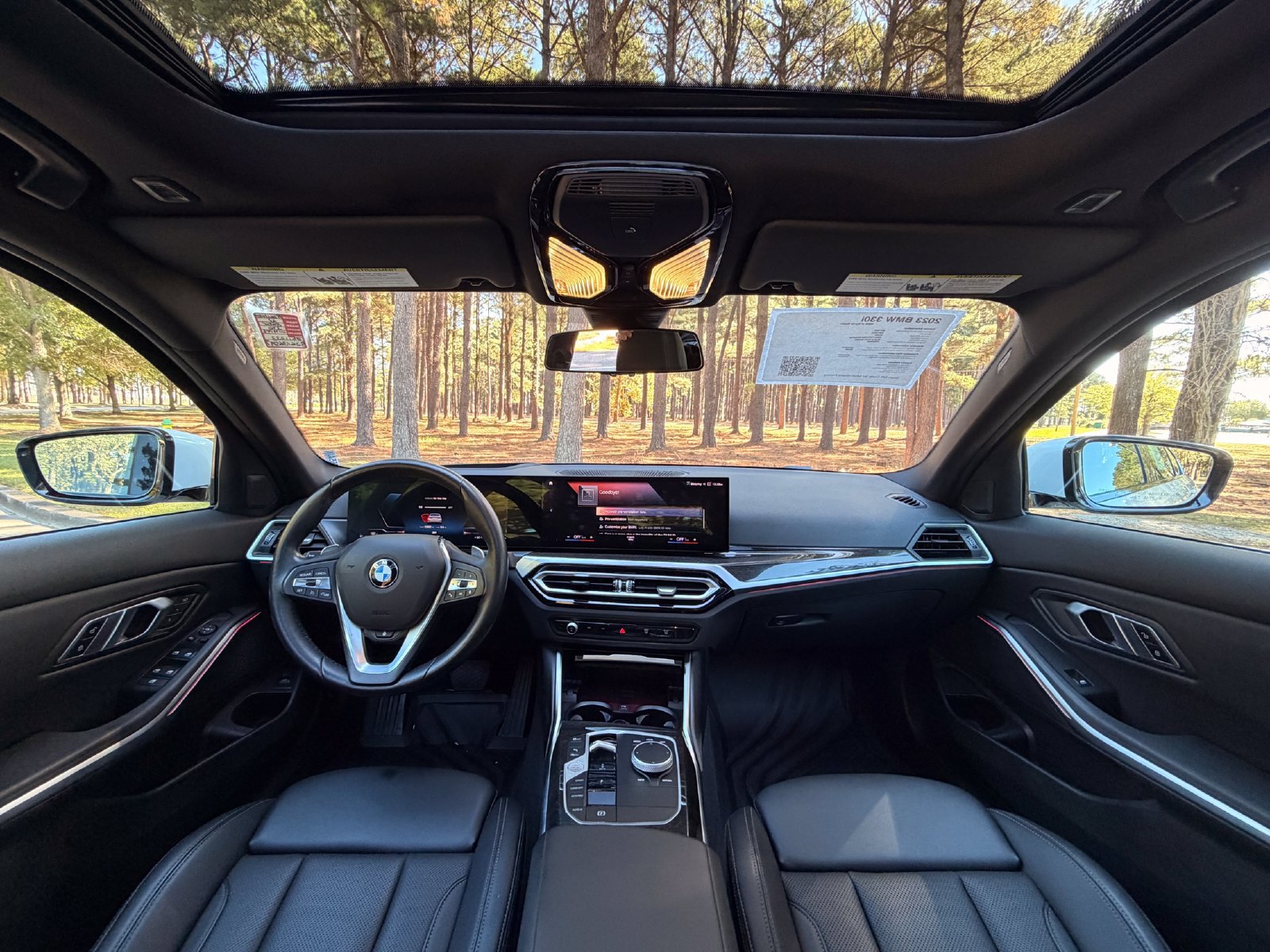 Used 2023 BMW 330i Sedan w/ Premium Package RWD image 2