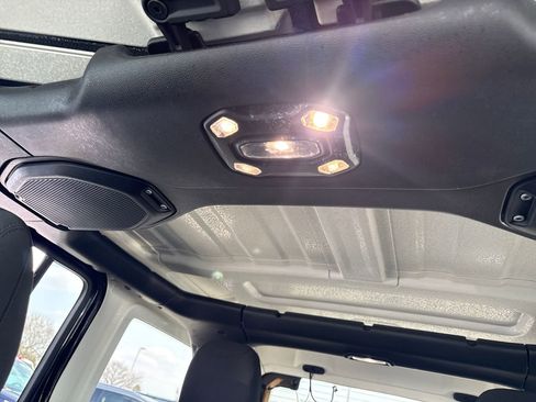 Used 2023 Jeep Wrangler Sahara w/ LED Lighting Group image 29