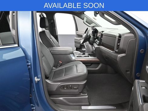Used 2024 GMC Sierra 1500 SLT AWD/4WD image 34