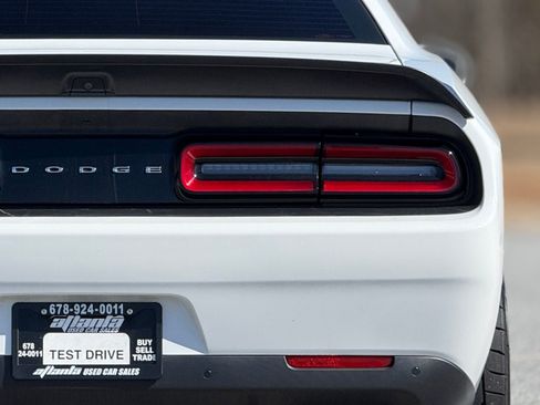 Used 2019 Dodge Challenger SRT Hellcat w/ Alcantara Appearance Package image 16