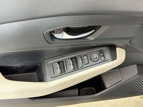 Used 2025 Honda Accord LX image 26