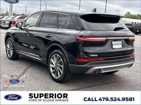 Used 2024 Lincoln Corsair AWD w/ Equipment Group 101A image 8