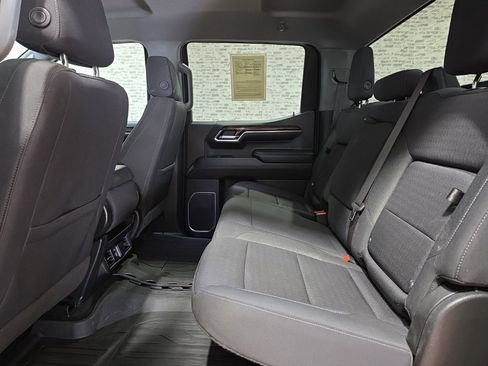 Used 2023 GMC Sierra 1500 Elevation image 17