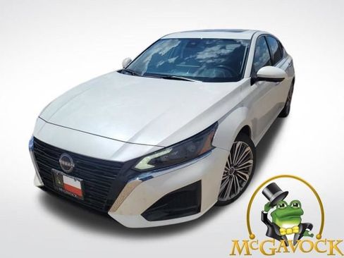Used 2023 Nissan Altima 2.5 SL FWD image 1