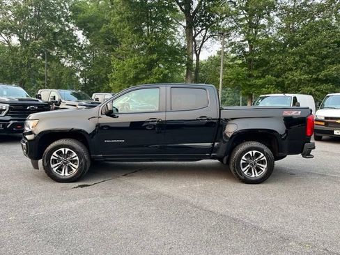 Used 2022 Chevrolet Colorado Z71 w/ Safety Package AWD/4WD image 11
