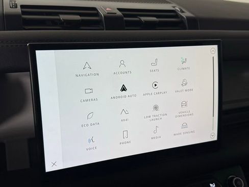 Certified 2024 Land Rover Defender 110 SE image 36