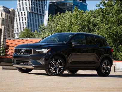 Certified 2023 Volvo XC40 B5 Core w/ Convenience Package