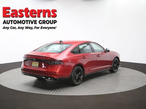 Used 2025 Honda Accord SE image 41