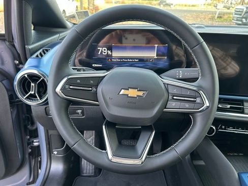 New 2026 Chevrolet Equinox EV LT AWD/4WD image 20