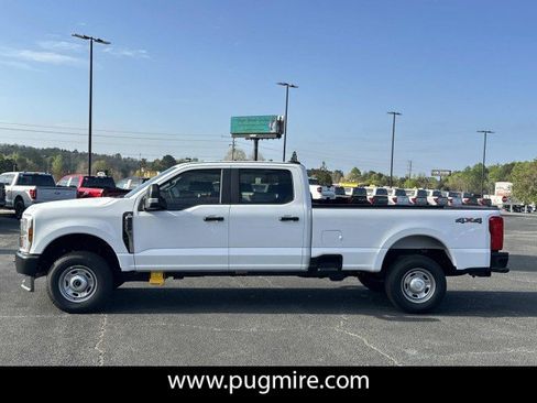 New 2026 Ford F250 XL image 4