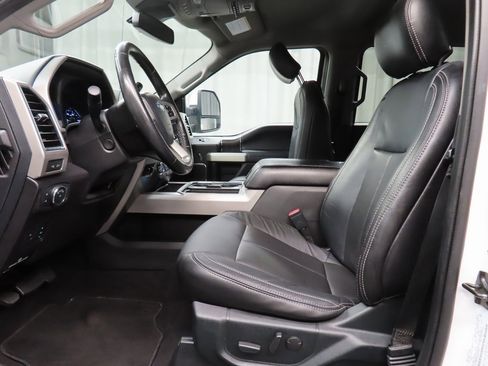 Used 2020 Ford F250 Lariat w/ Lariat Ultimate Package image 9