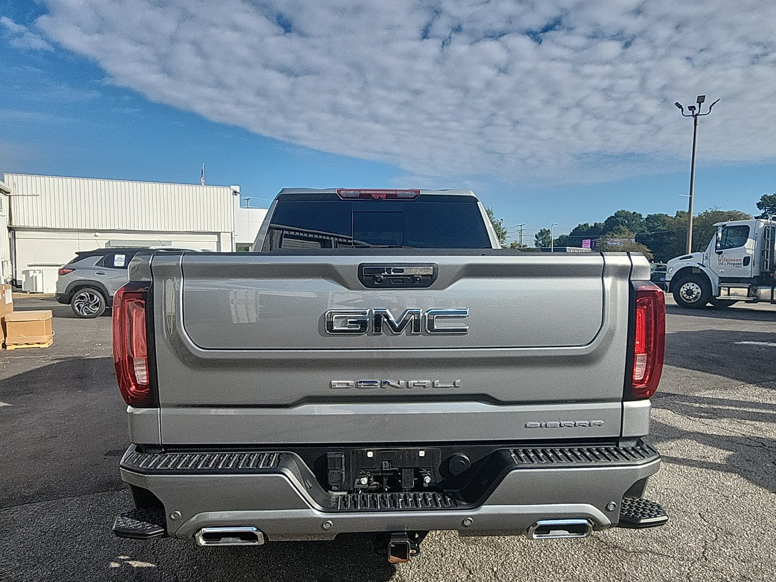 Used 2025 GMC Sierra 1500 Denali Ultimate AWD/4WD image 4