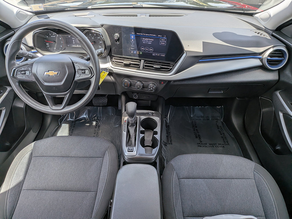 Certified 2024 Chevrolet Trax LS w/ Driver Confidence Package FWD image 14