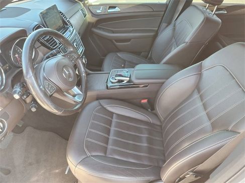 Used 2019 Mercedes-Benz GLS 450 4MATIC image 8