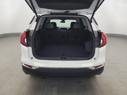 Used 2022 GMC Terrain AT4 w/ Tech Package image 29