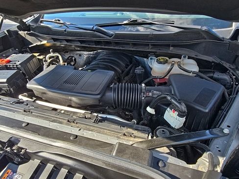 Used 2023 Chevrolet Silverado 1500 Custom Trail Boss w/ LPO, Dark Essentials Package image 26