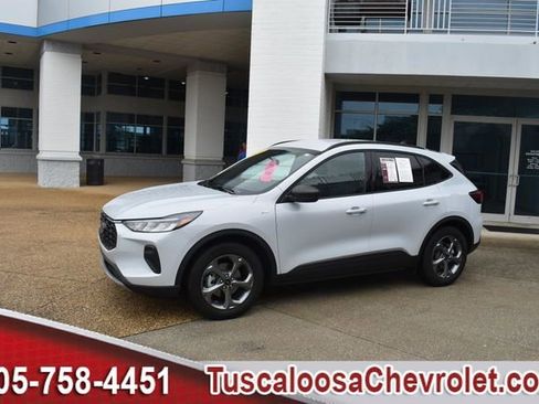 Used 2025 Ford Escape ST-Line w/ Tech Pack #1 FWD image 6