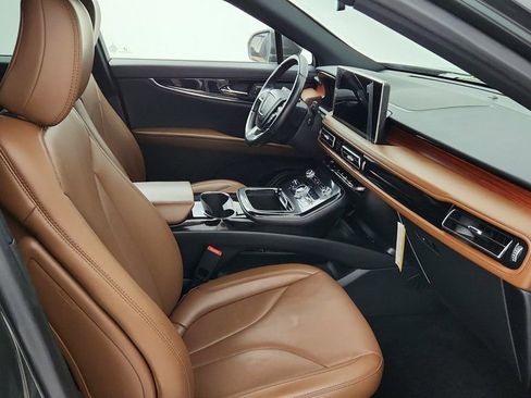 Used 2022 Lincoln Nautilus Reserve image 24