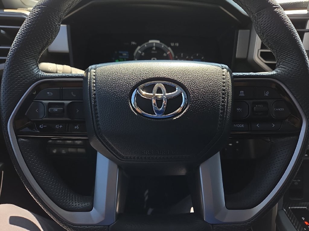 Used 2024 Toyota Tundra Limited AWD/4WD image 25