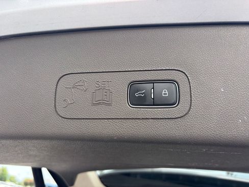 Used 2023 Lincoln Aviator 2WD image 17