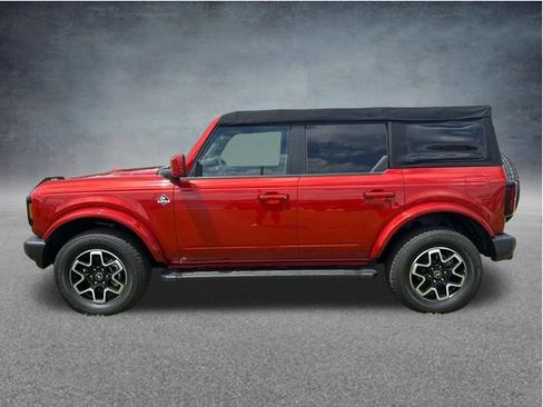 Used 2023 Ford Bronco Outer Banks AWD/4WD image 6