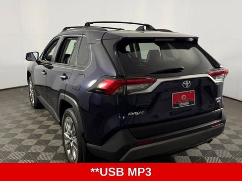 Used 2021 Toyota RAV4 Limited image 6