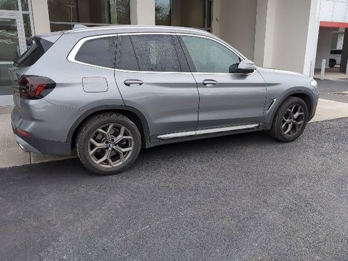 Certified 2023 BMW X3 xDrive30i w/ Premium Package image 3
