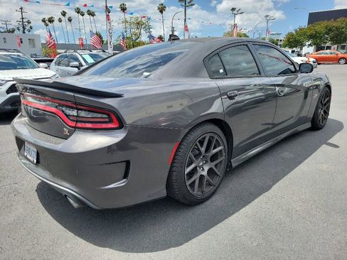 Used 2016 Dodge Charger R/T Scat Pack RWD image 7