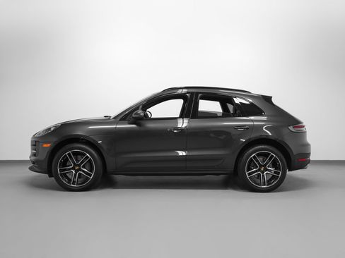 Certified 2020 Porsche Macan S AWD/4WD image 2