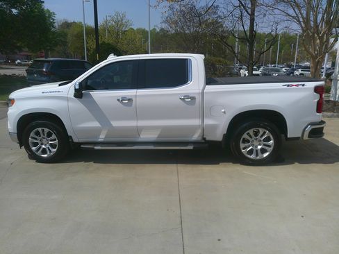 Used 2024 Chevrolet Silverado 1500 LTZ w/ Technology Package image 8