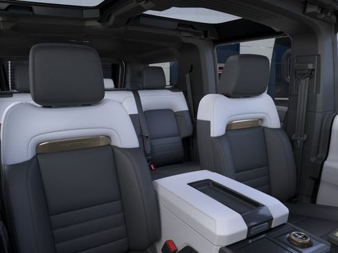 New 2025 GMC Hummer EV 3X w/ LPO, Dark Essentials Package AWD/4WD image 24