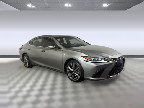 Used 2019 Lexus ES 350 F Sport w/ Accessory Package 2 image 7