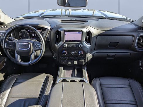 Used 2023 GMC Sierra 3500 Denali image 15