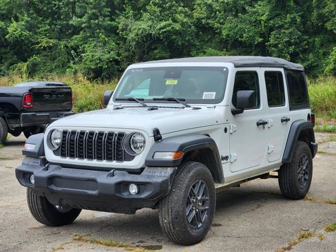 New 2025 Jeep Wrangler Sport S image 12