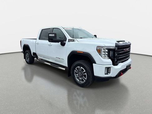 Used 2021 GMC Sierra 2500 AT4 w/ Snow Plow Prep/Camper Package AWD/4WD image 2