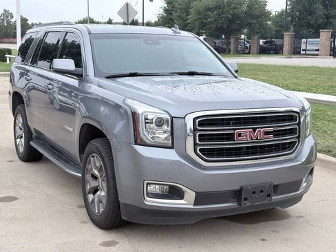 Used 2018 GMC Yukon SLE w/ SLE Value Package AWD/4WD image 1